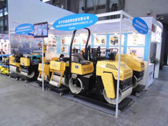 福瑞得公司參加2014年寶馬展，吸引來自各國的客戶參觀