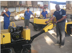 南非客戶訪問福瑞得公司，對公司及產(chǎn)品給予高度贊揚