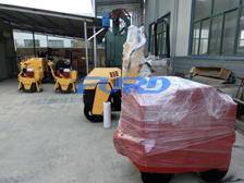 福瑞得機械座駕壓路機、手扶壓路機及時包裝發(fā)貨