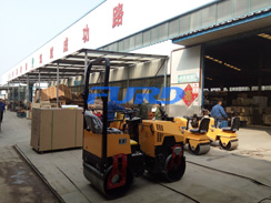 今日福瑞得微動態(tài)--福瑞得機械小型壓路機發(fā)往北京、福建等地