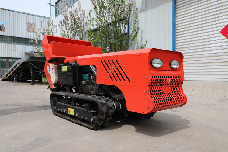 茶園施肥用履帶式田園管理機，遙控作業(yè)超輕松